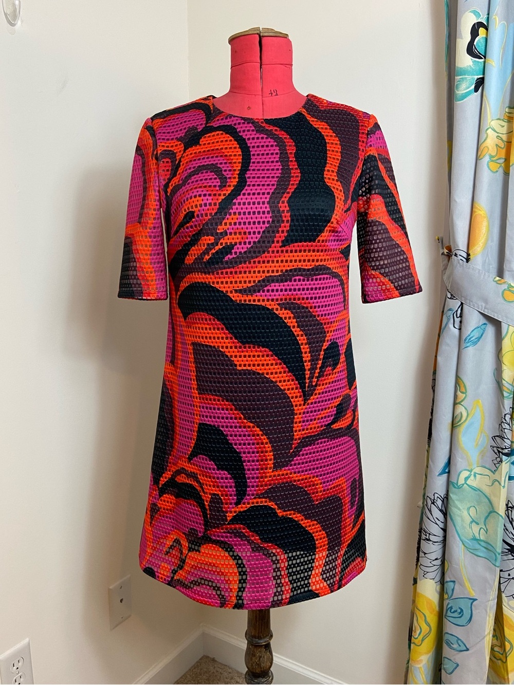 NWT Trina Turk Nagoya Dress (M)